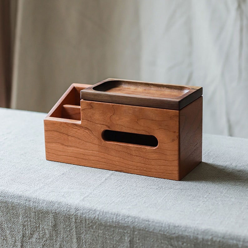 TJR-T928, Wooden Tissue & Spoon Holder