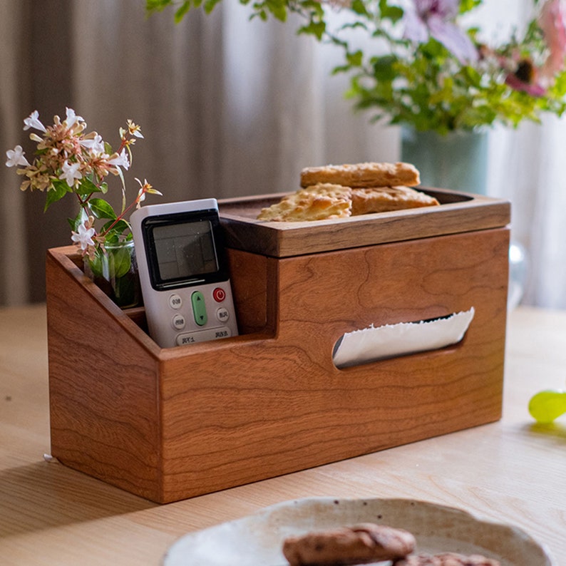 TJR-T928, Wooden Tissue & Spoon Holder