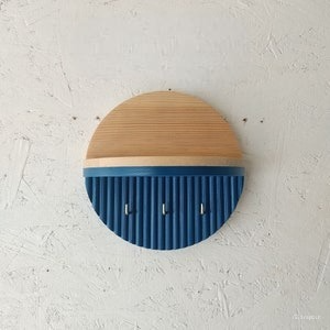 TJR-152, Wooden Shelve with Key Holder For Wall